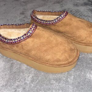 Madden Girl Women’s Slip-On Comfort Shoes | Cozy Lined | NWOT